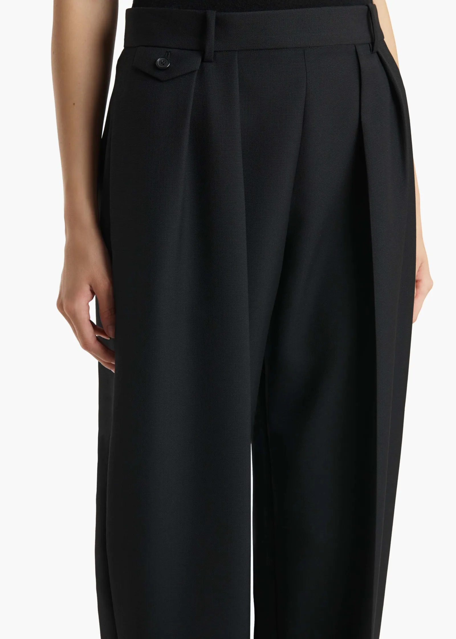 Khaite Pants-Jude Pant in Black